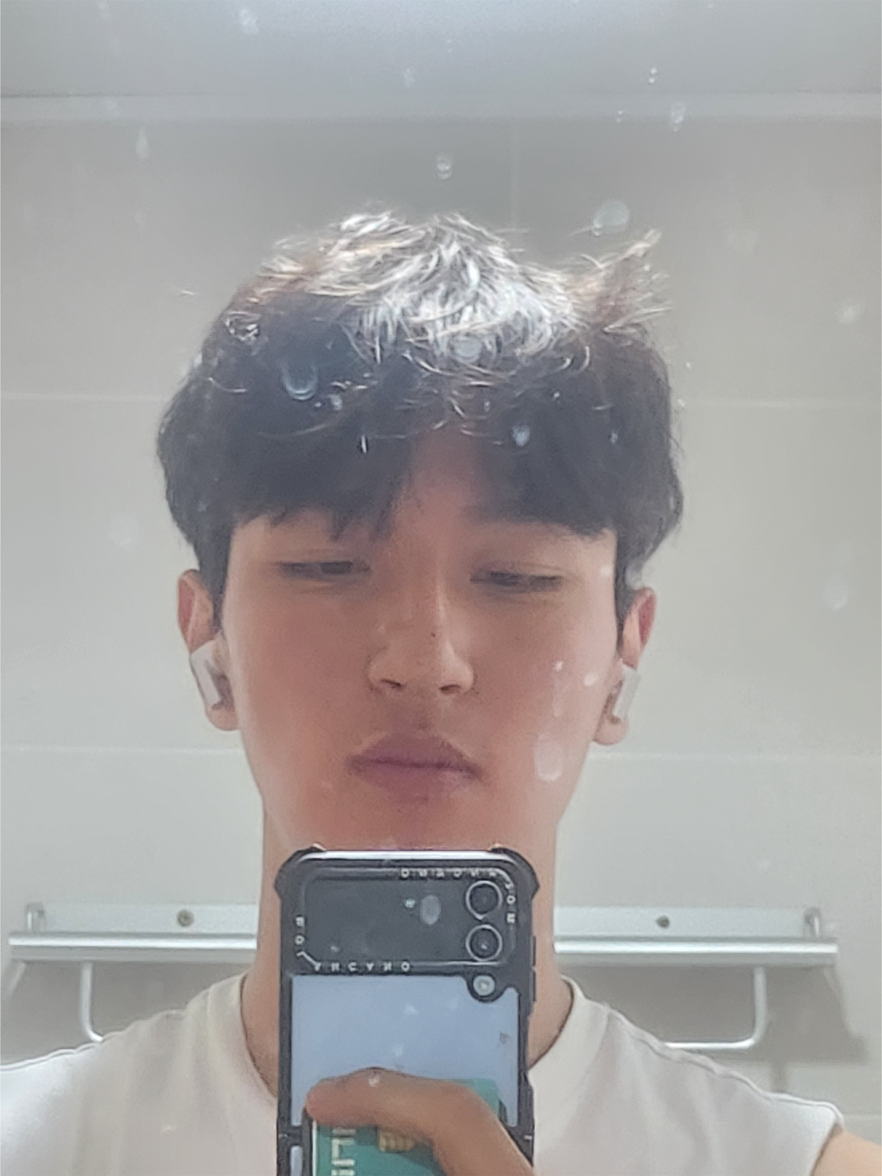 Heeyoon Lee